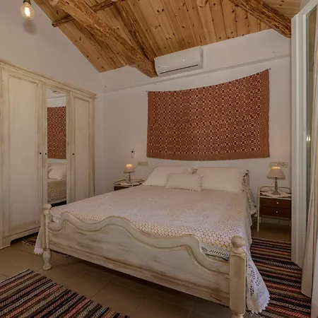 Casa Abuelo Holiday home *